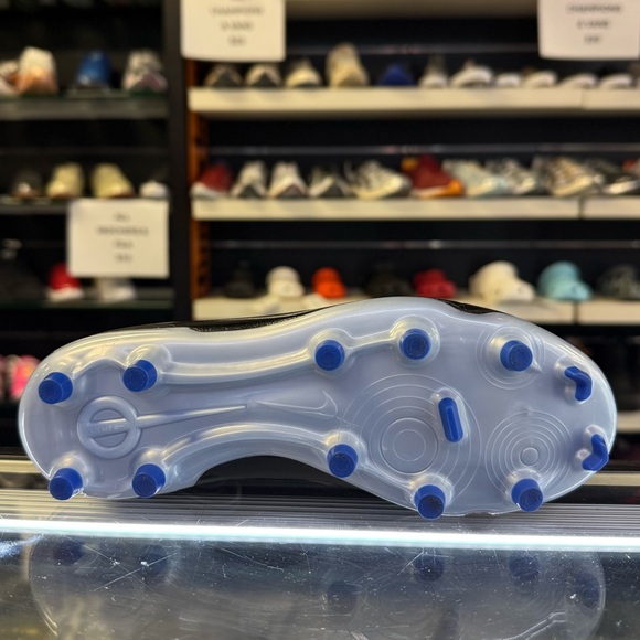 Nike Kids Jr Tiempo Legend 10 Club Soccer Cleats - Picture 3 of 4